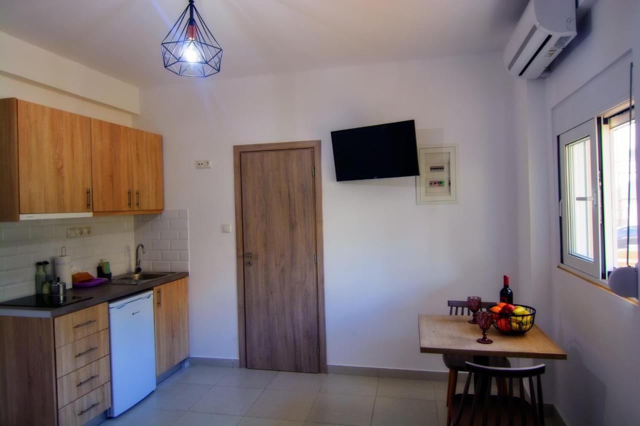 Irene Studio Panorama Apartman Paleohóra Kültér fotó